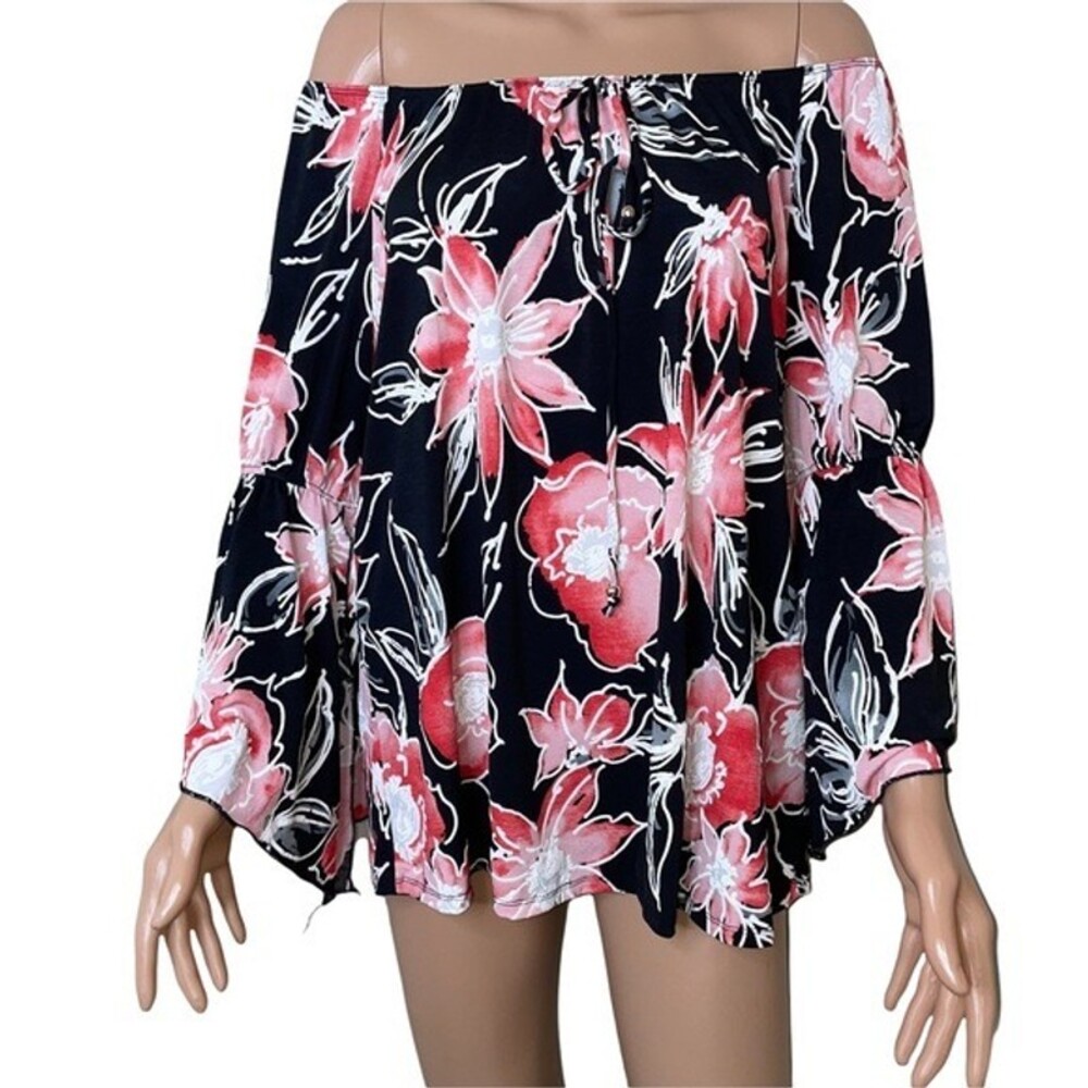 - NAIF brand off shoulder floral print black and pink flowy blouse SZ L - Picture 2 of 12
